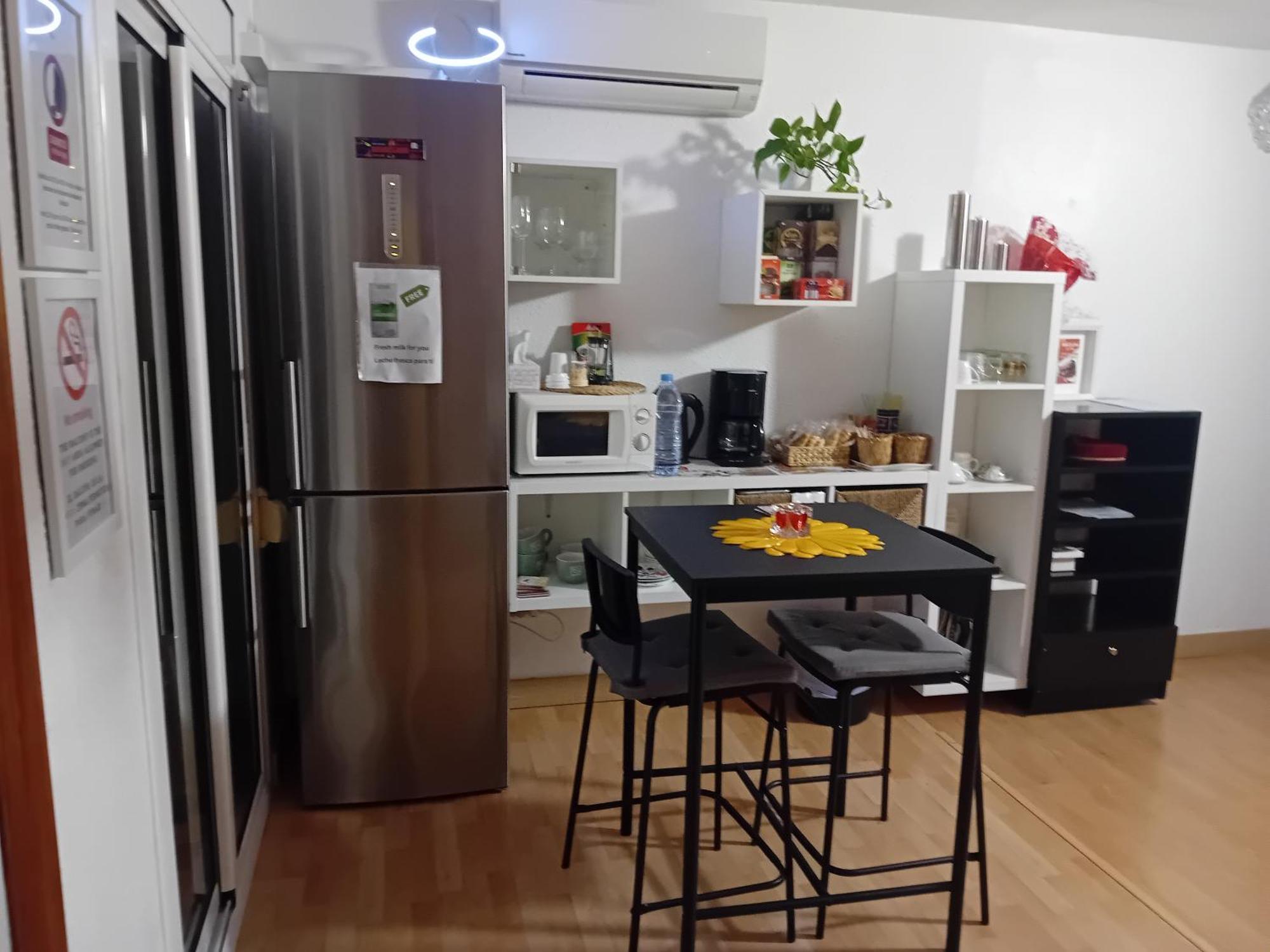 Apartamento Compartido Excelente Ubicacion El Prat de Llobregat Buitenkant foto