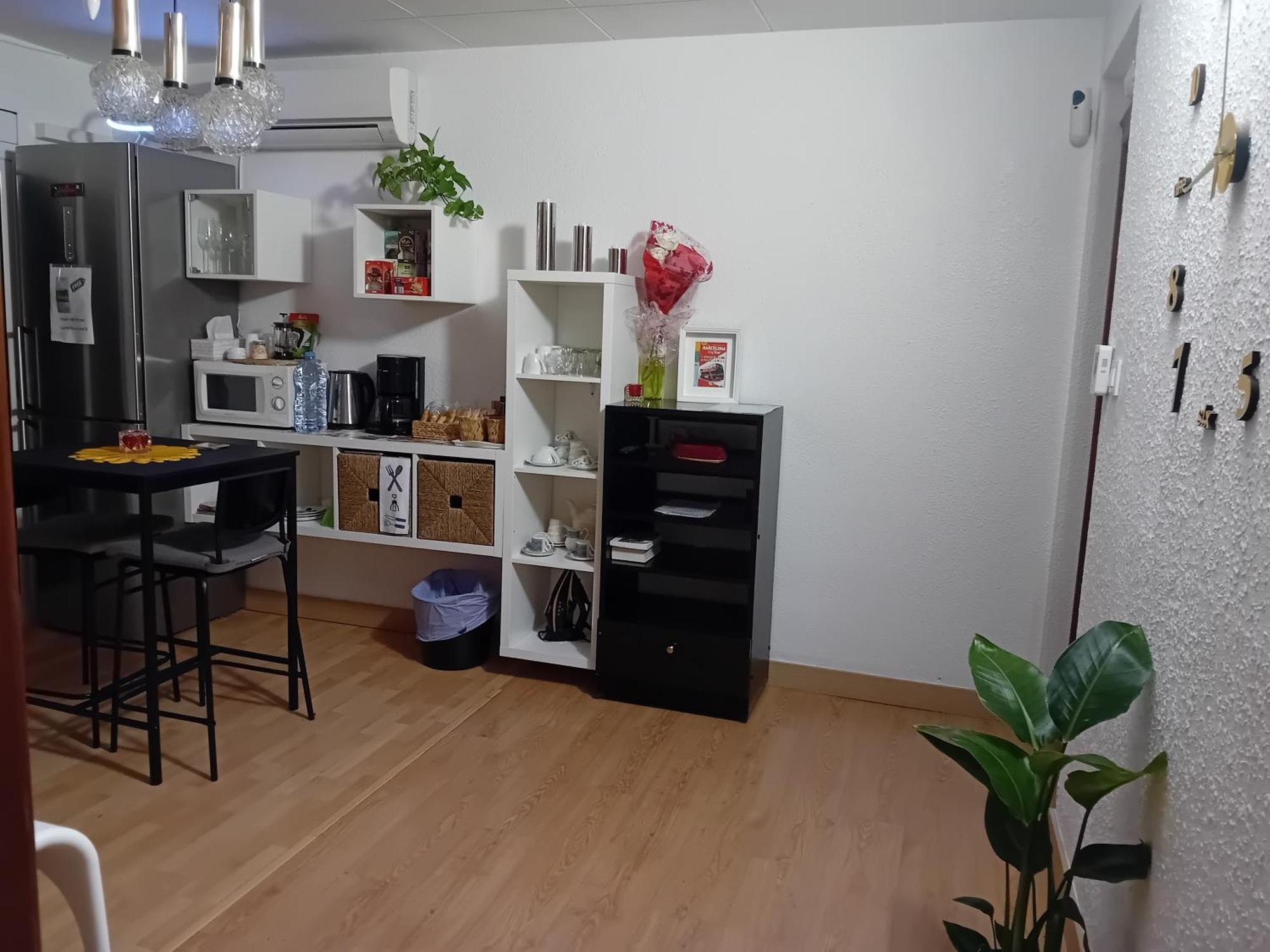 Apartamento Compartido Excelente Ubicacion El Prat de Llobregat Buitenkant foto