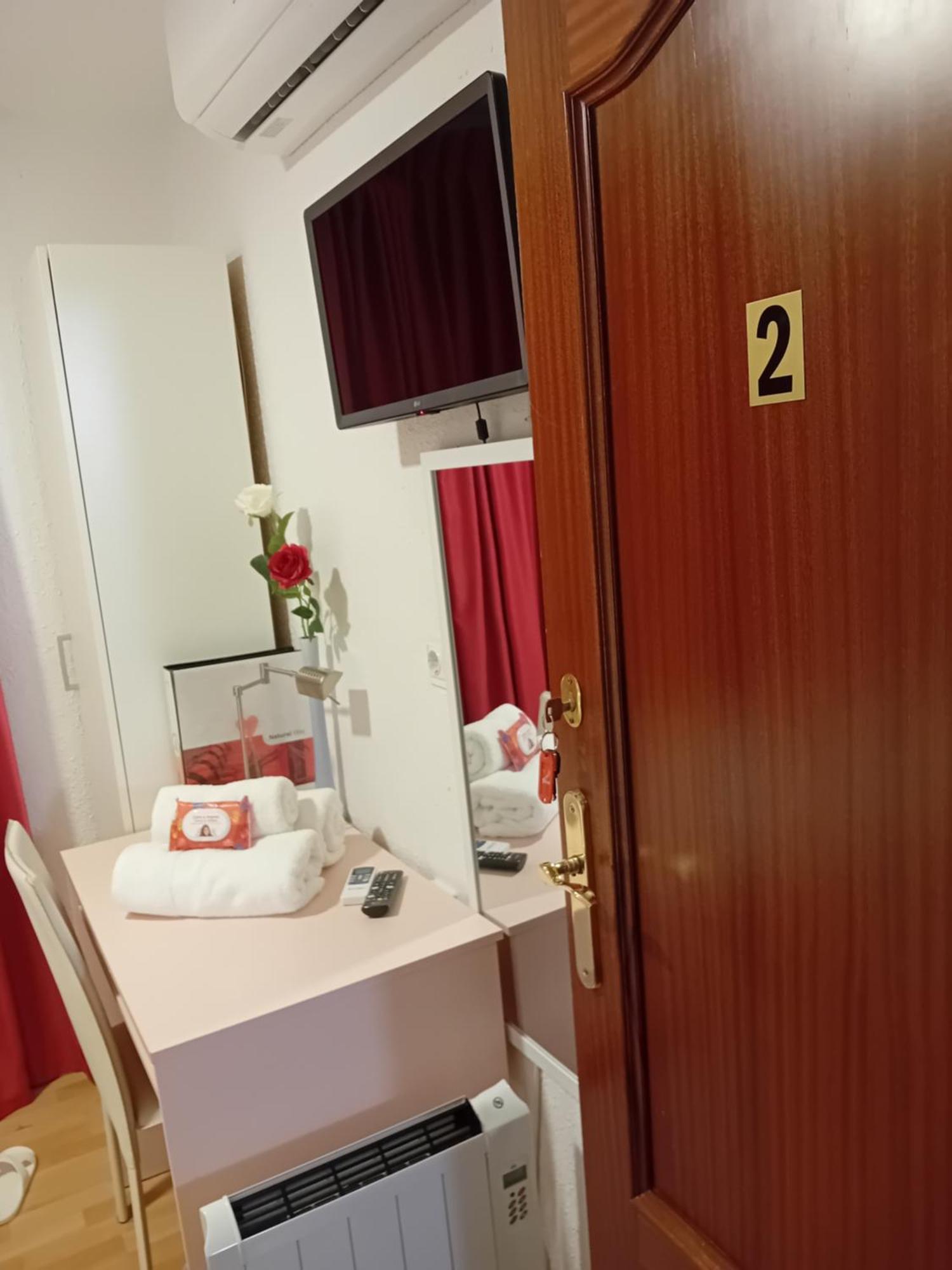 Apartamento Compartido Excelente Ubicacion El Prat de Llobregat Buitenkant foto