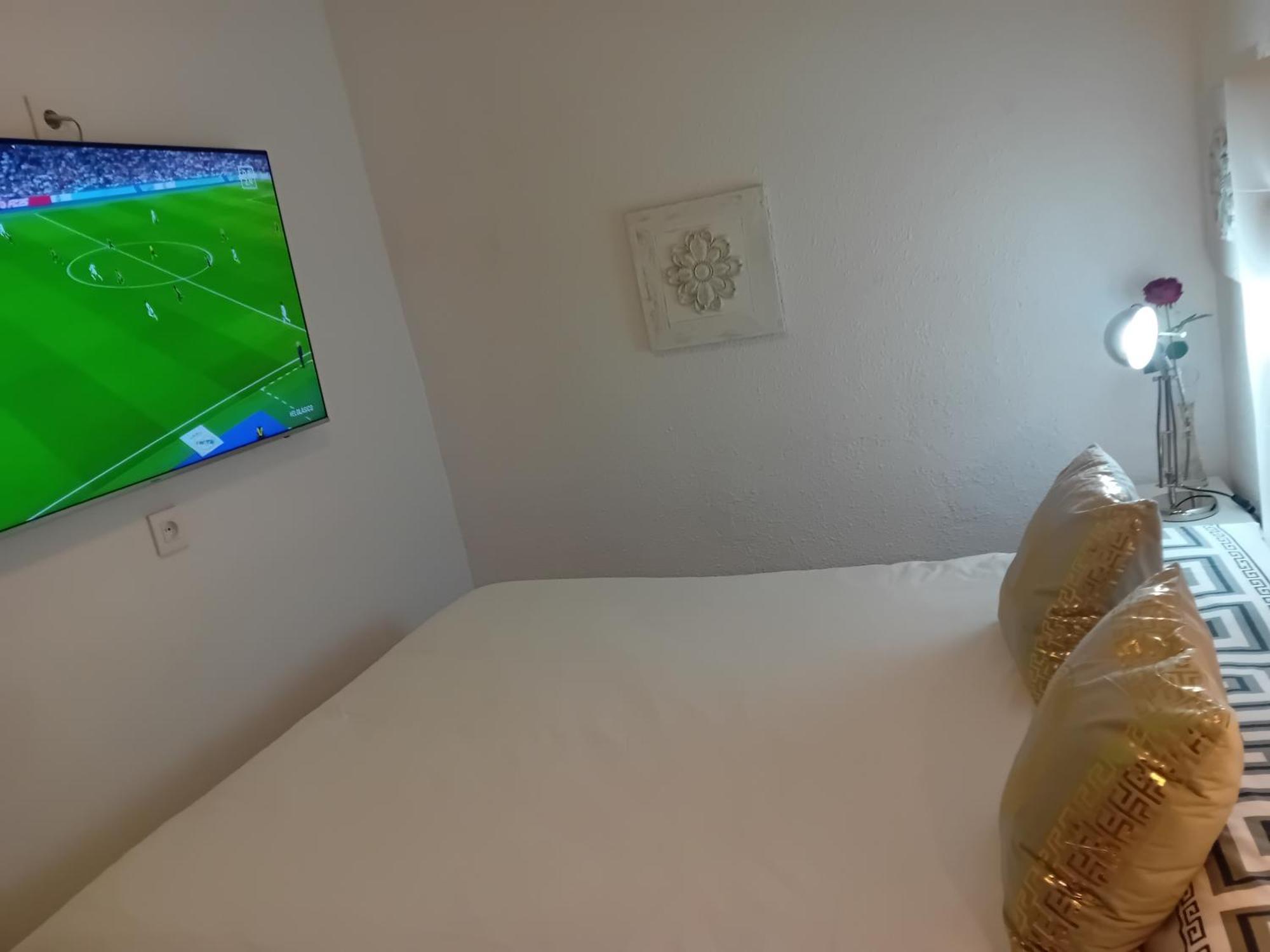 Apartamento Compartido Excelente Ubicacion El Prat de Llobregat Buitenkant foto